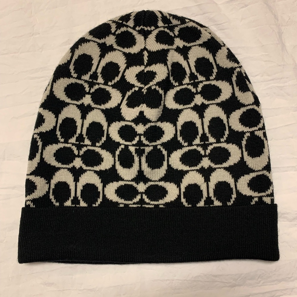 COACH signature knit beanie